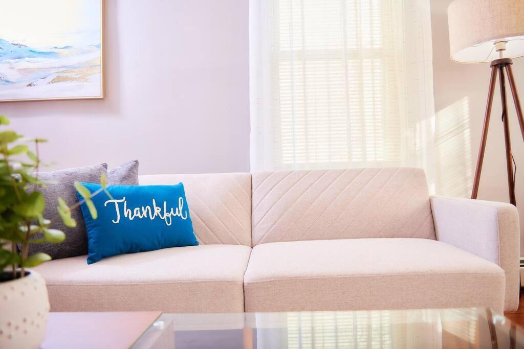 Cozy Apartment 1St 10Min Walk Downtown And City View Providence Eksteriør billede